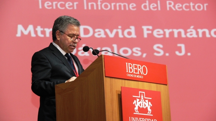 Liberalización de educación arriesga supervivencia de universidades públicas: David Fernández SJ